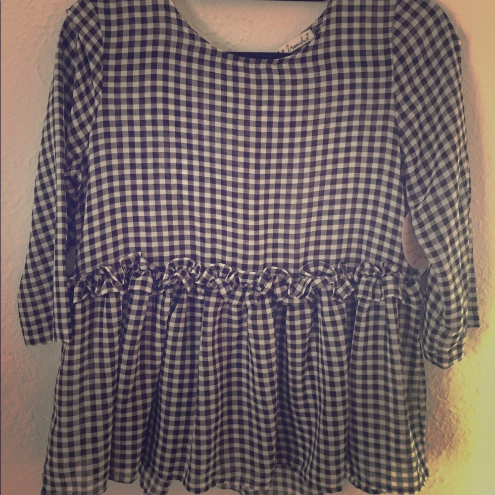 Black white gingham top never worn!